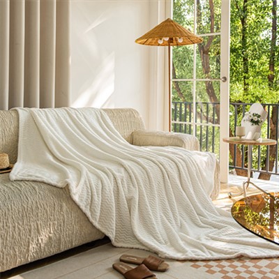 بطانية الفانيلا المنحوتة